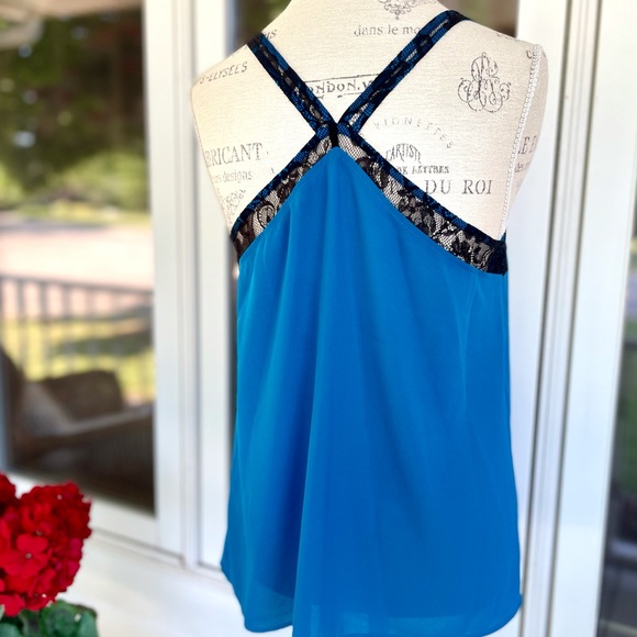 SOLD. New Women’s Express Camisole - Picture 4 of 5